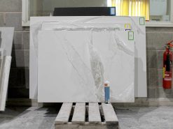 Calacatta Magnifico Cimstone Worktop Offcut | Ref: 504