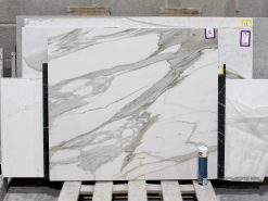 Calacatta Bernini offcut 516