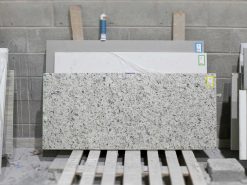 Topazio White offcut 520