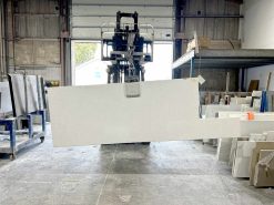 St Annes White L Worktop Offcut | 2250x900/570x290x30mm | 623