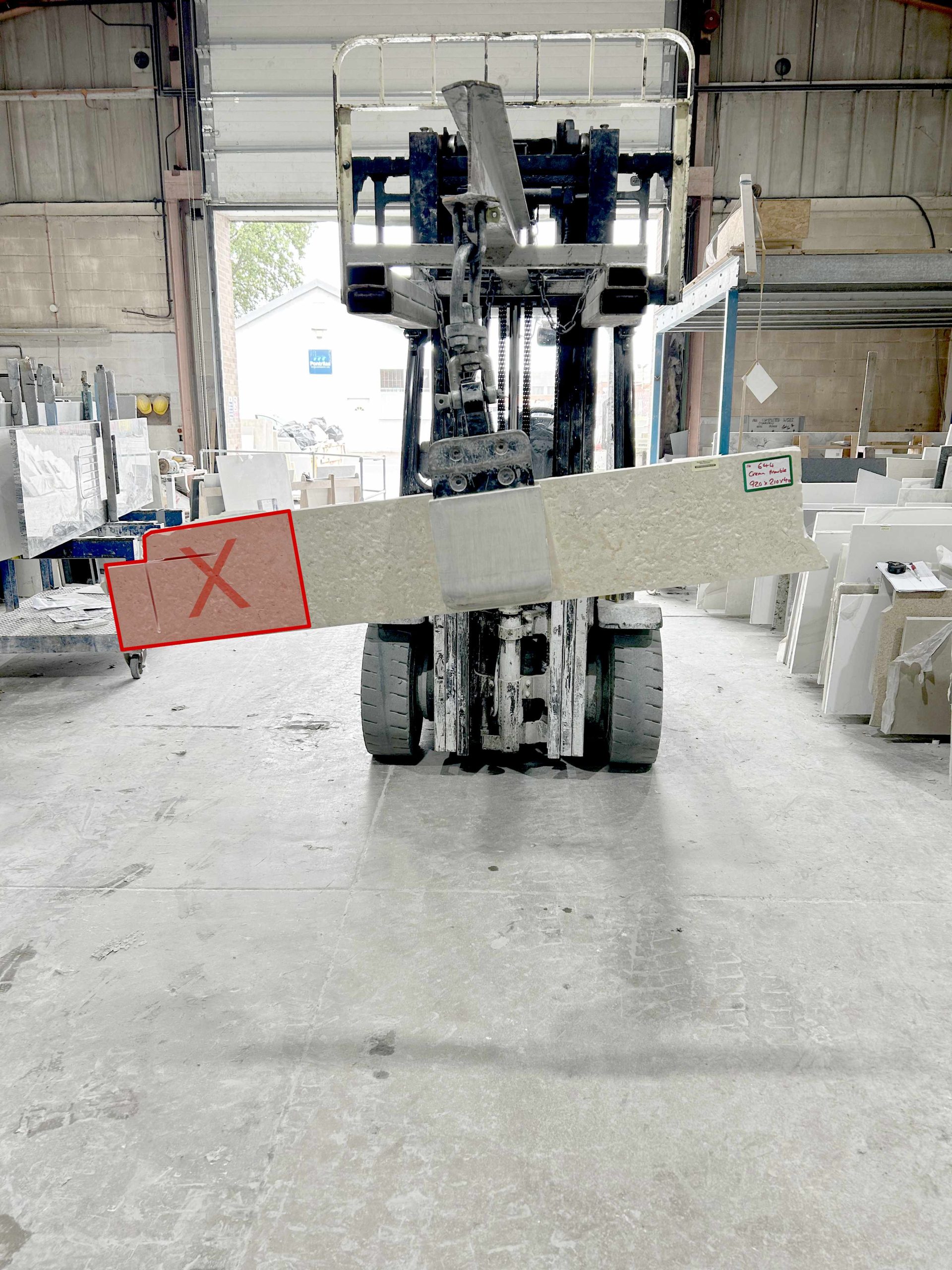 644 Cream Marble Worktop Offcut - 920x210x40mm
